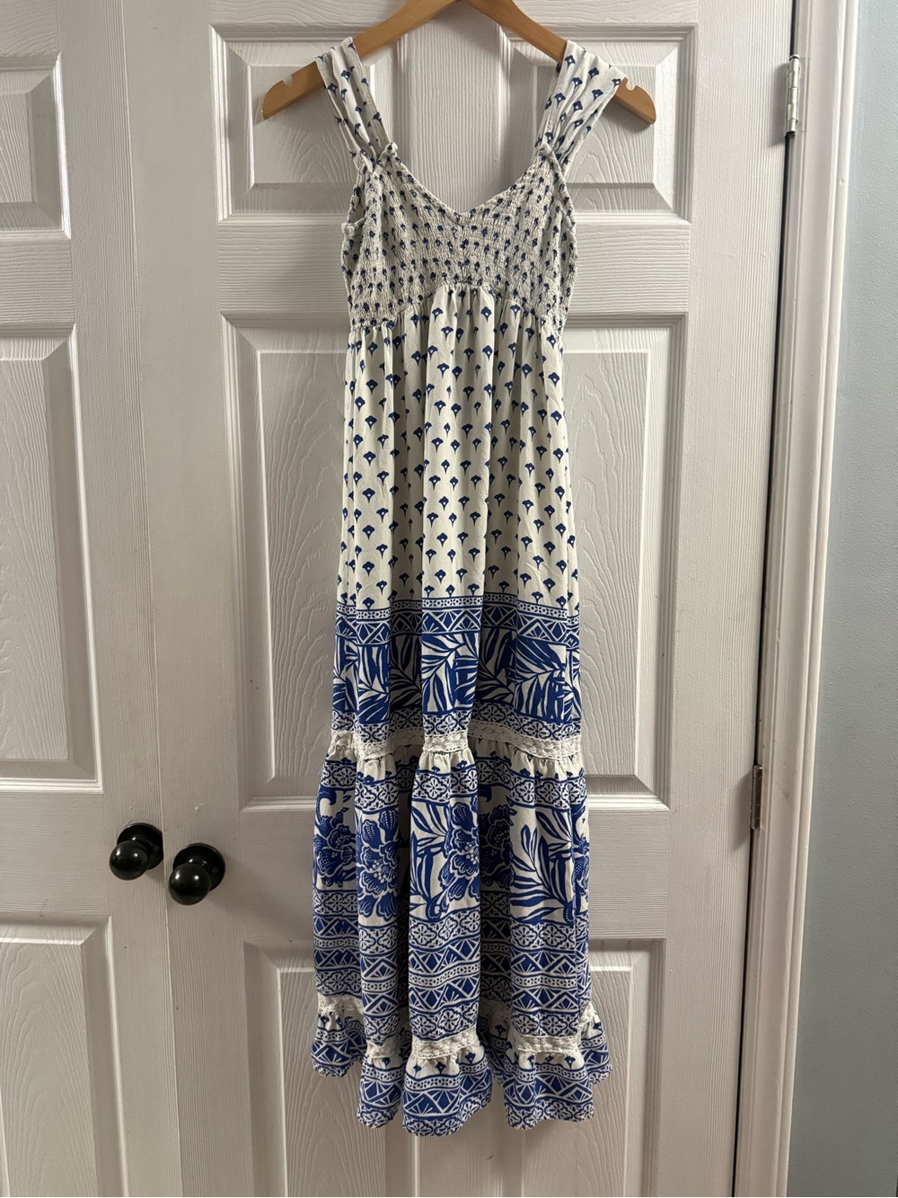 Angie Smocked Maxi Dress Size Small